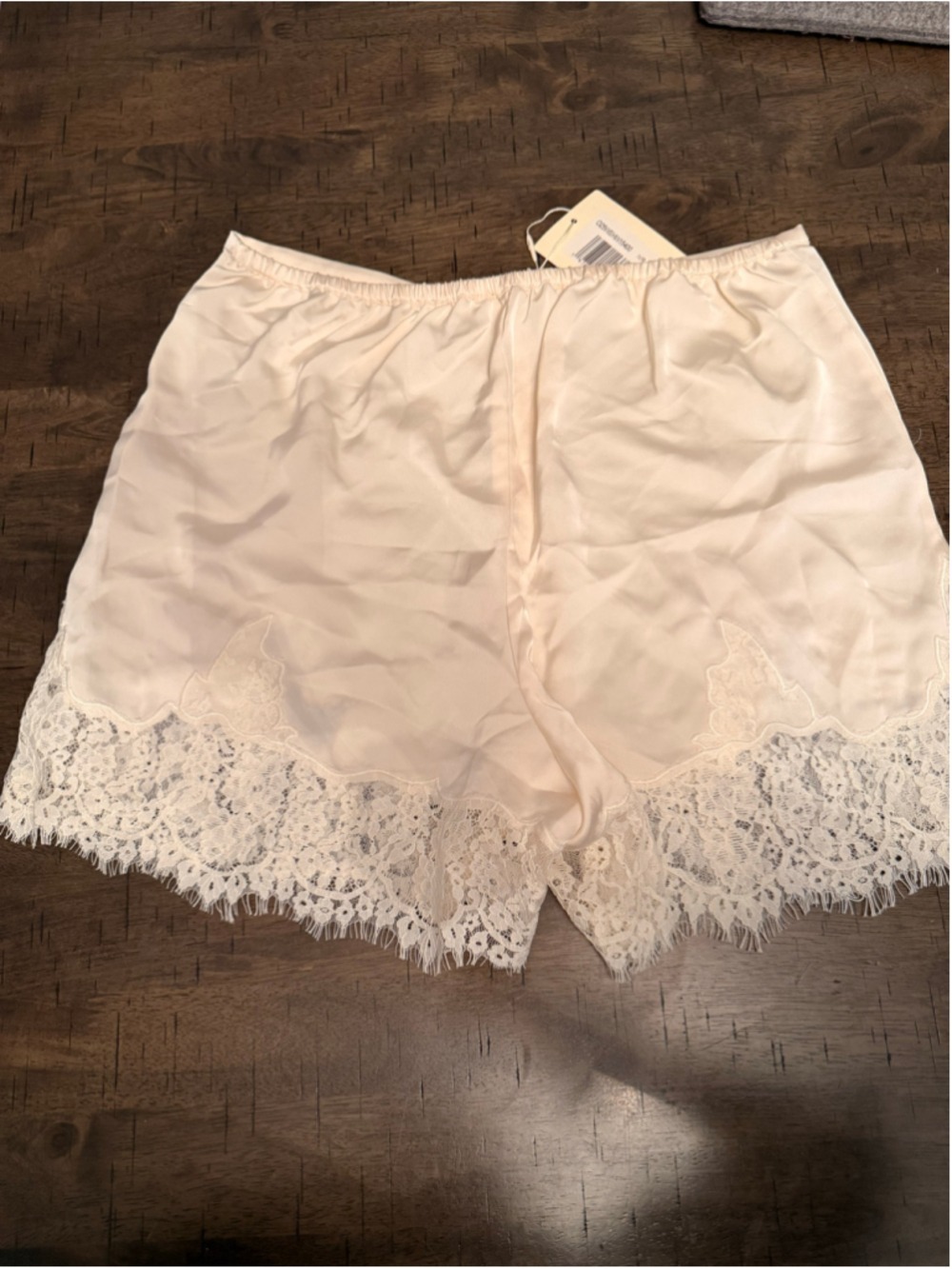 Women's Sorella Lace Trim Silk Shorts, Beige ivory and White - Picture 8 of 8